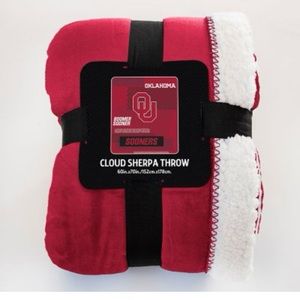 OU Boomer Sooner Cloud Sherpa Throw